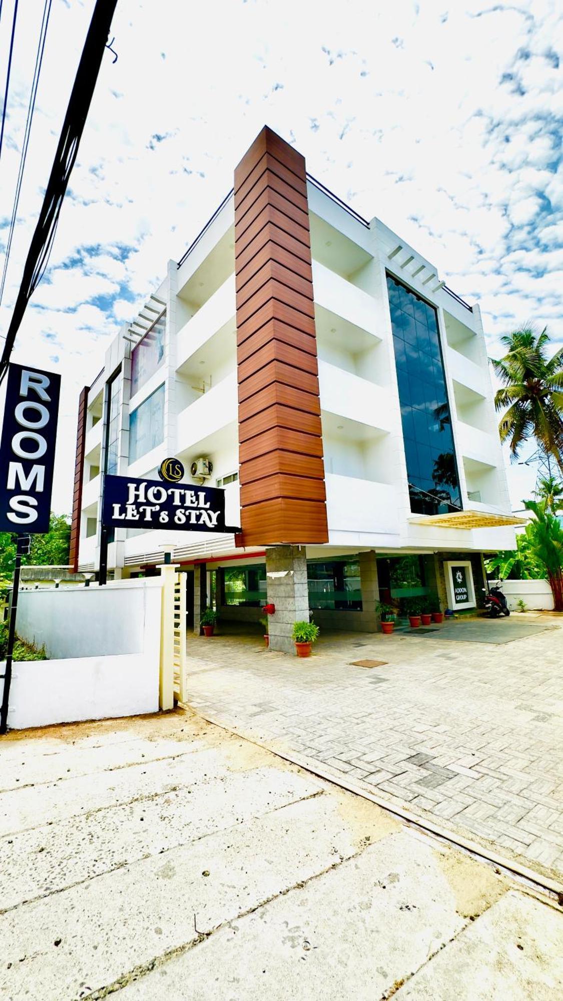 Hotel Lets Stay Kochi Exterior photo