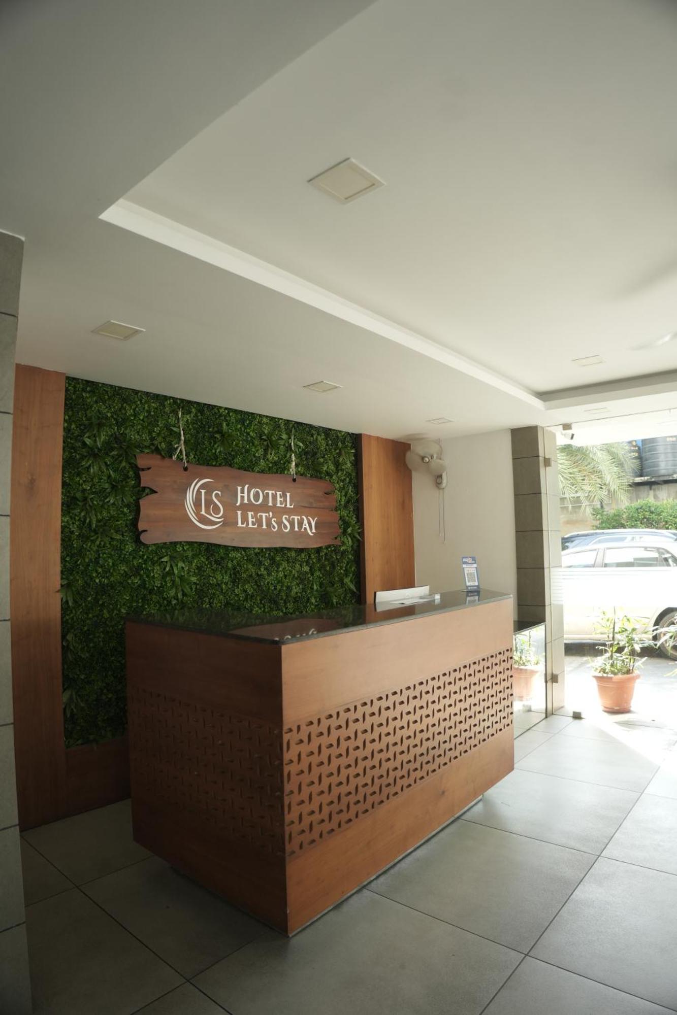 Hotel Lets Stay Kochi Exterior photo